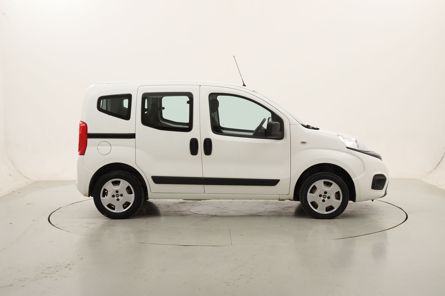 Fiat QUBO Easy Natural Power usata del 2018 con 101.506 km