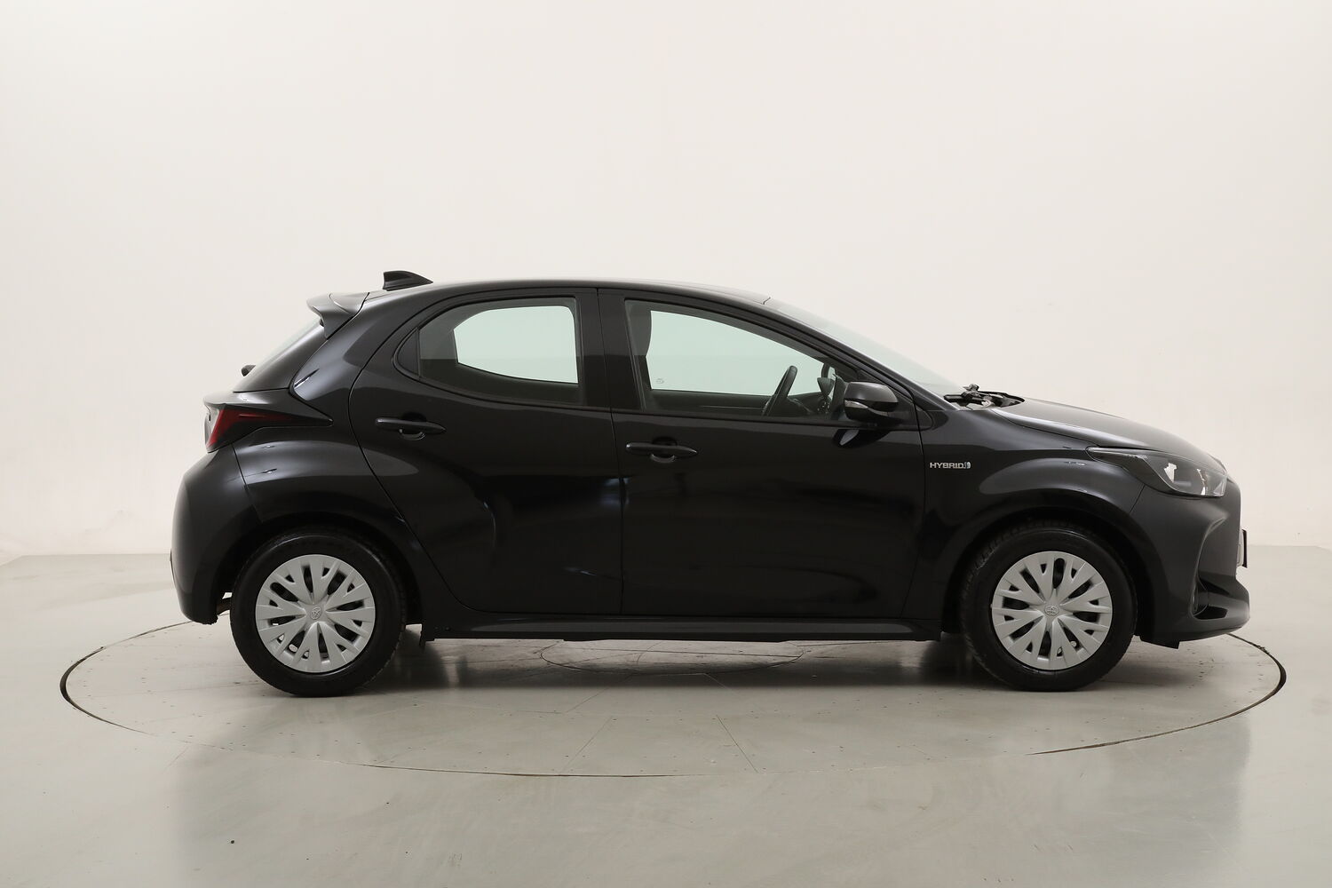 Toyota Yaris Hybrid Business usata del 2021 con 88.591 km