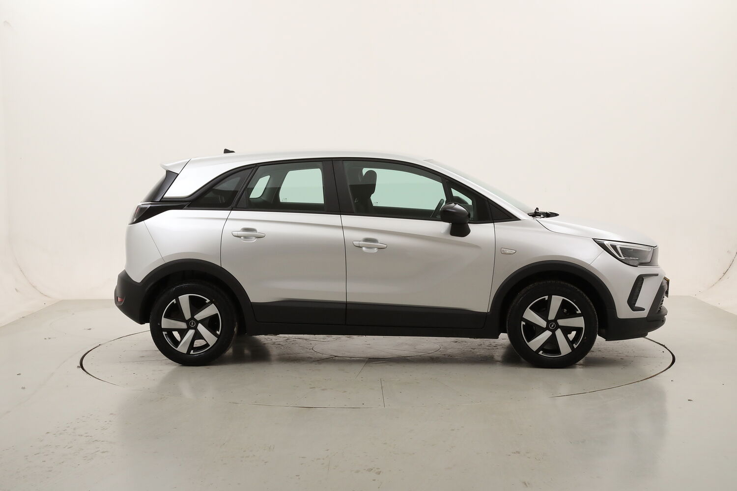 Opel Crossland Edition usata del 2022 con 32.423 km