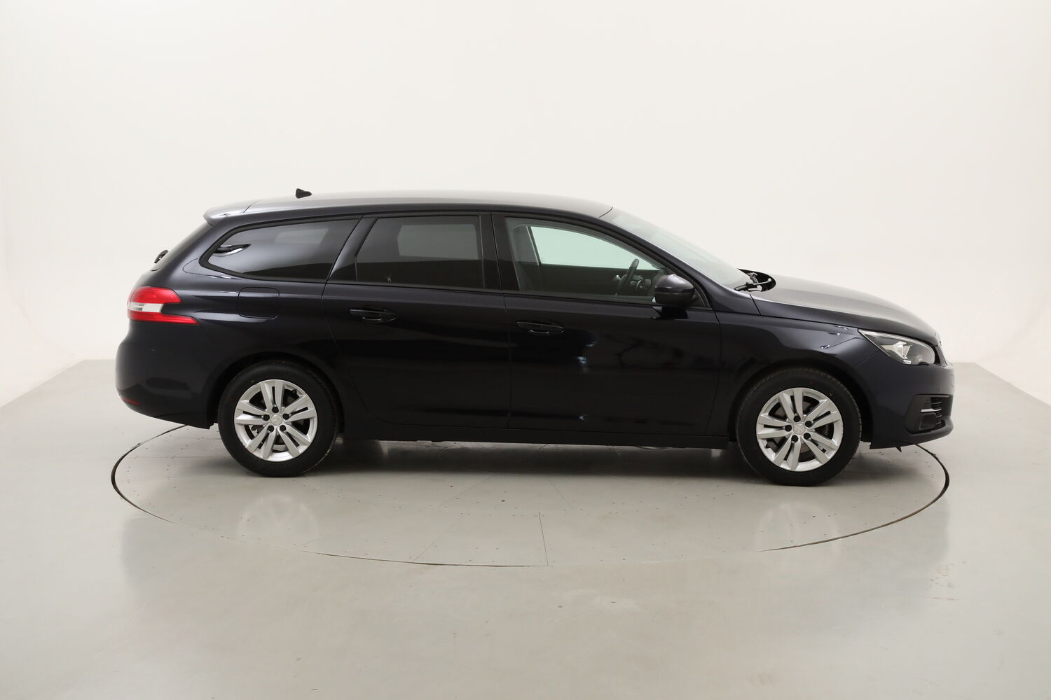 Peugeot 308 SW Business EAT8 usata del 2019 con 96.840 km