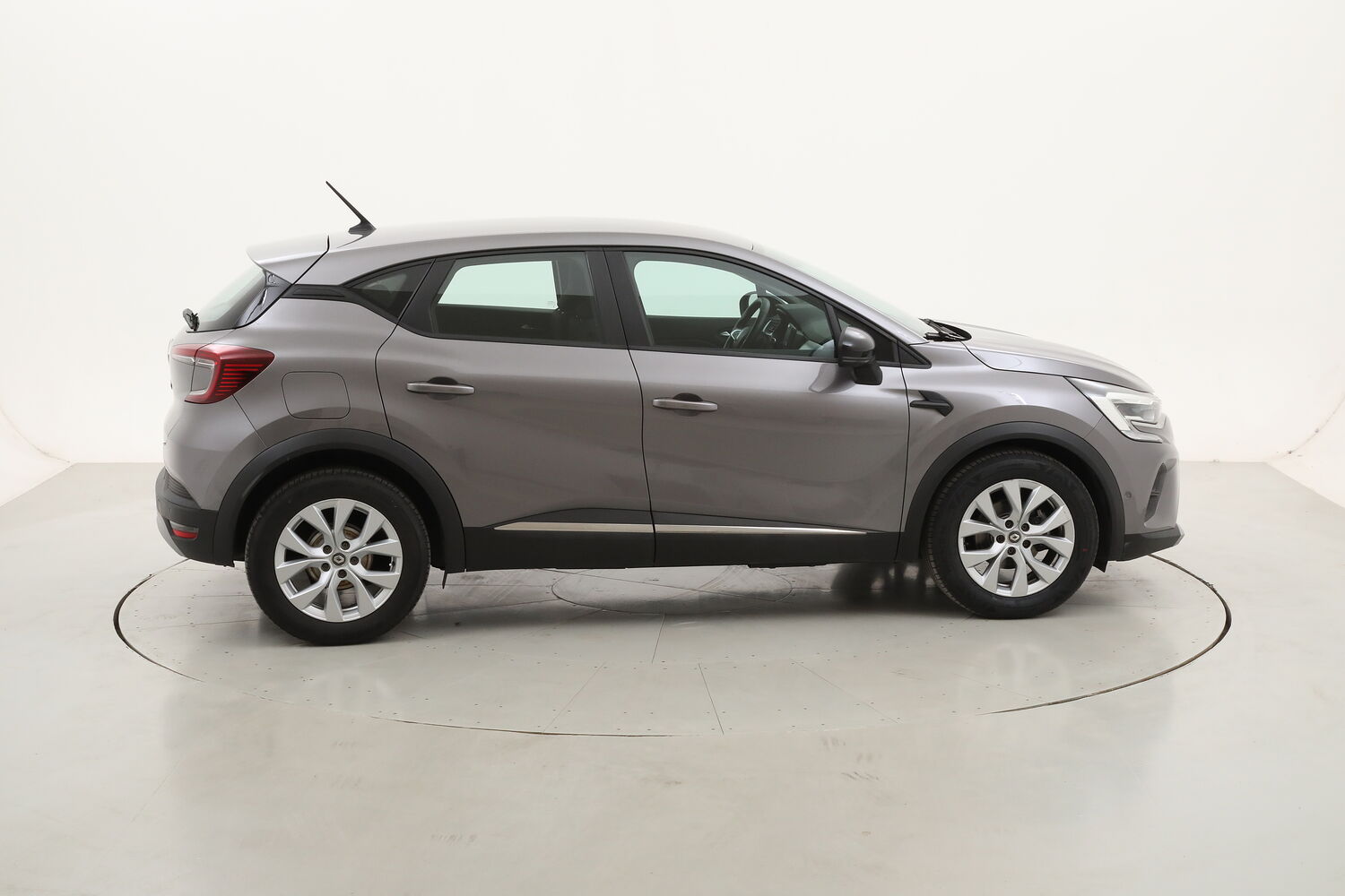 Renault Captur Business EDC usata del 2021 con 118.622 km