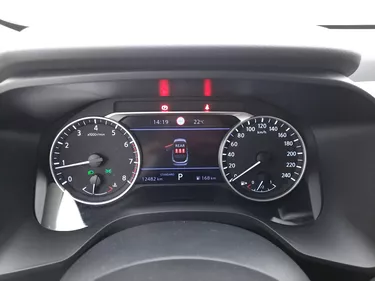 Nissan Qashqai MHEV Business Xtronic 1.3 Mild Hybrid 158CV Automatico Interni