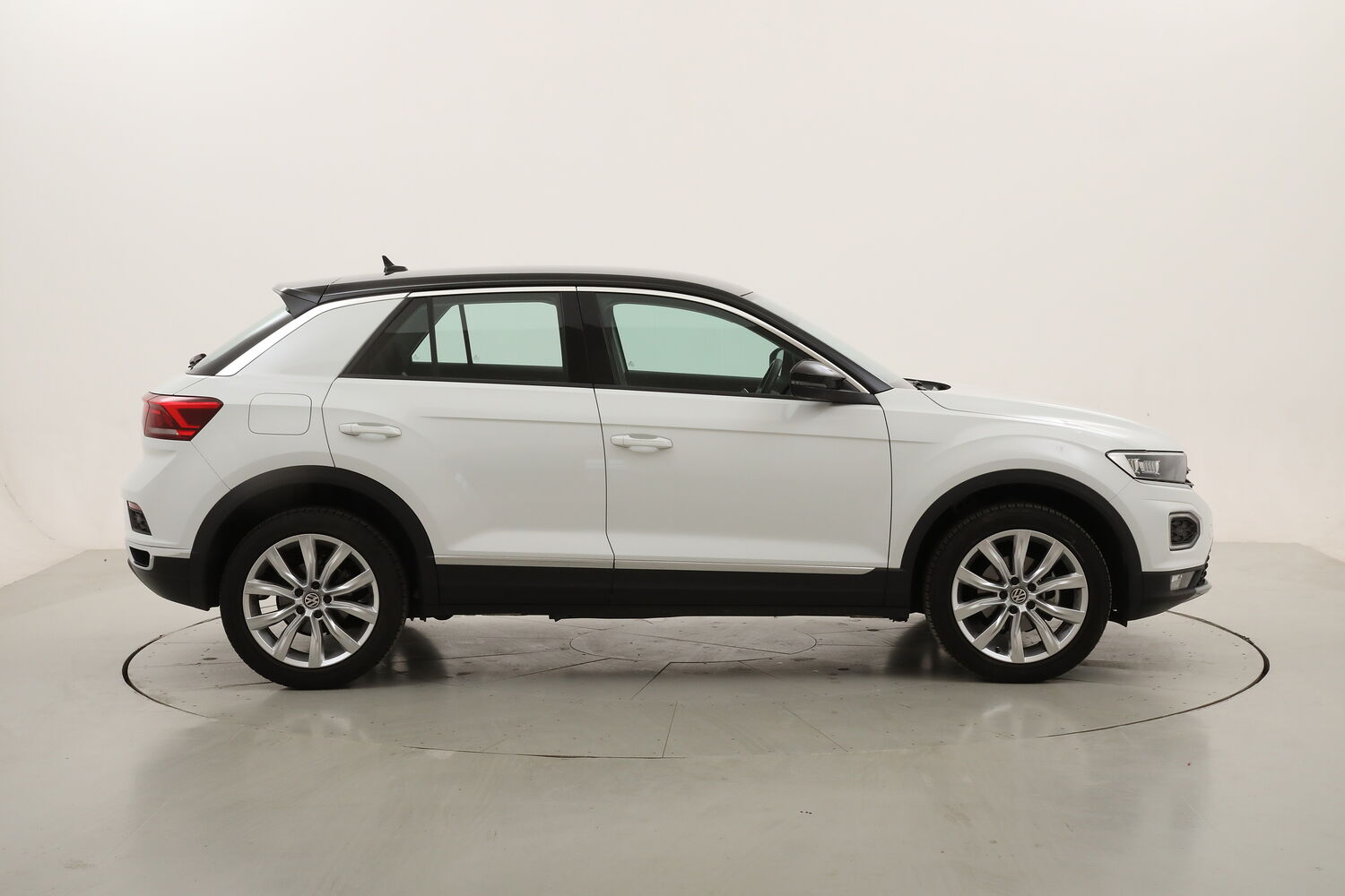 Volkswagen T-Roc Style DSG usata del 2020 con 30.242 km