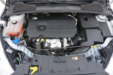 Ford Focus Vano motore Ford Focus Vano motore