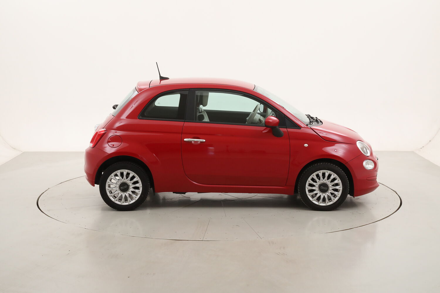 Fiat 500 Hybrid Lounge usata del 2020 con 79.339 km