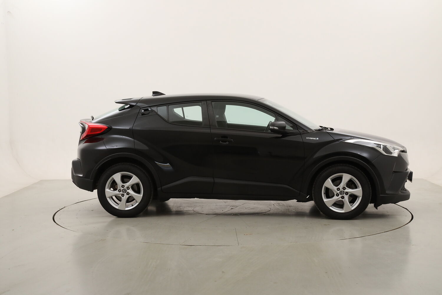 Toyota C-HR Hybrid Business usata del 2019 con 112.252 km