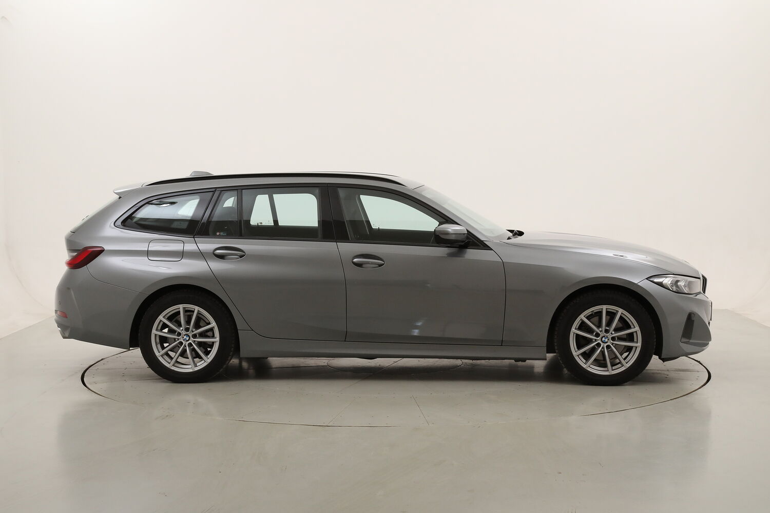 BMW Serie 3 MHEV 320d 48V xDrive Touring usata del 2023 con 71.666 km