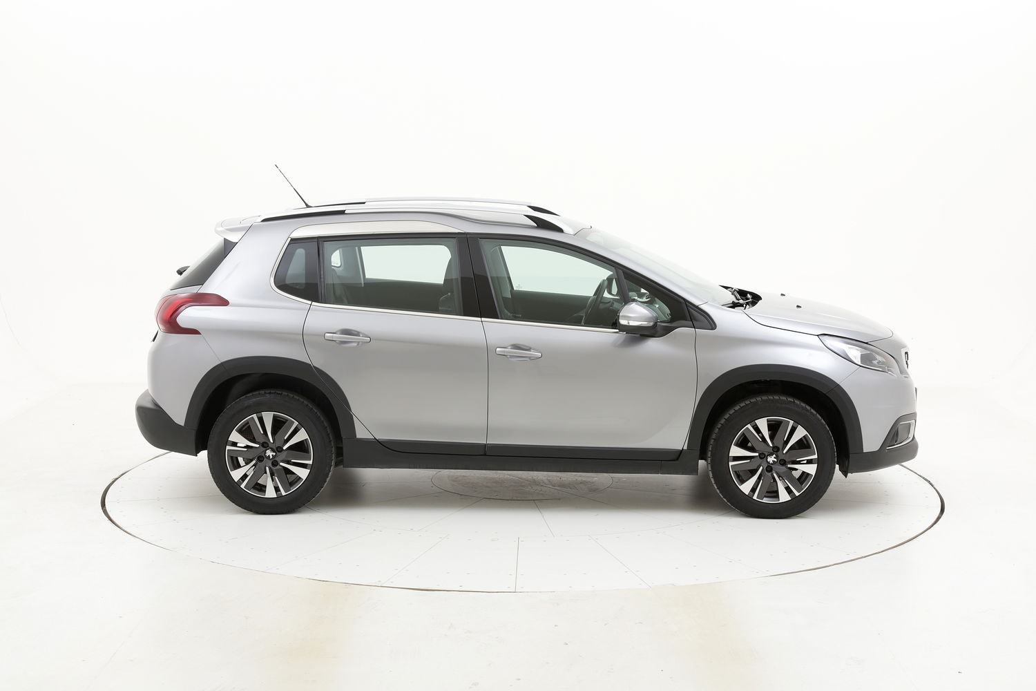 Peugeot 2008 usata del 2019 con 18.065 km