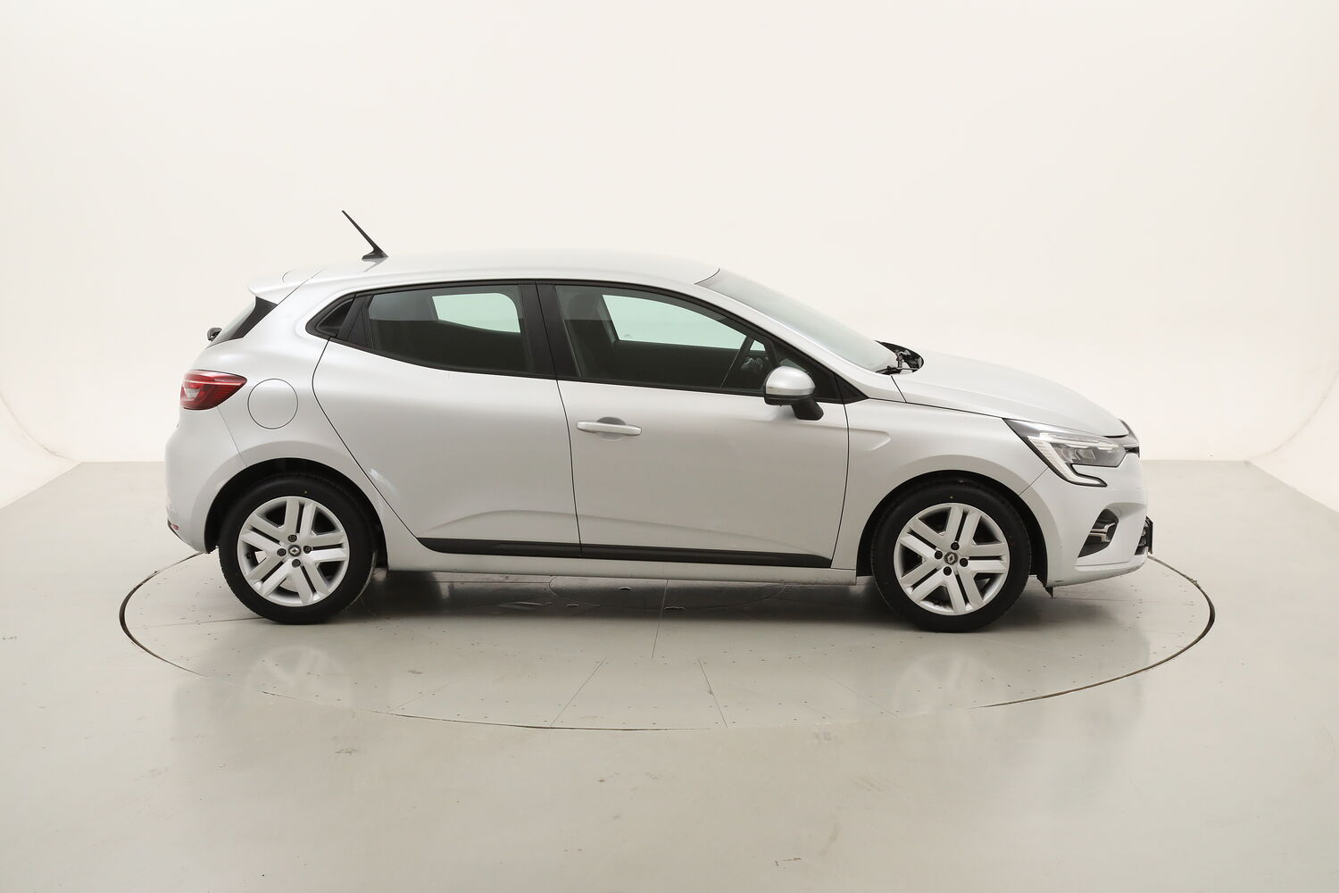 Renault Clio Business usata del 2022 con 49.284 km