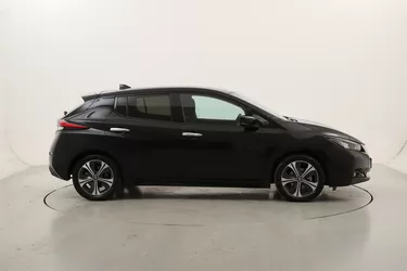 Nissan Leaf N-Connecta Elettrico 150CV Automatico Nissan Leaf N-Connecta Elettrico 150CV Automatico