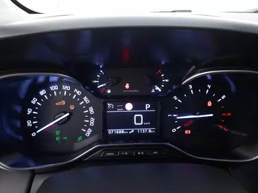 Citroen C3 Aircross Shine Pack EAT6 1.5 Diesel 120CV Automatico Interni