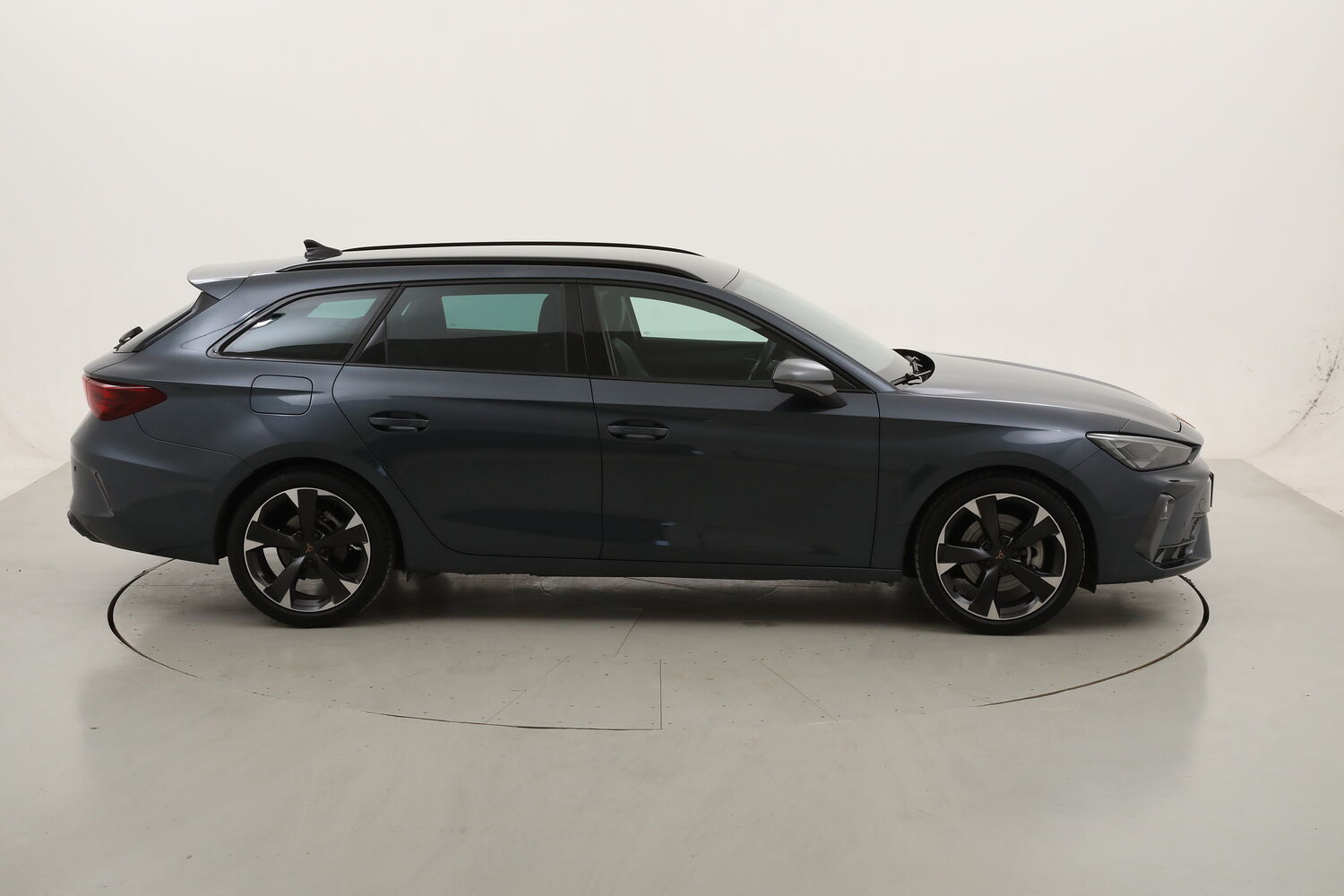 Cupra Leon ST DSG usata del 2024 con 17.486 km