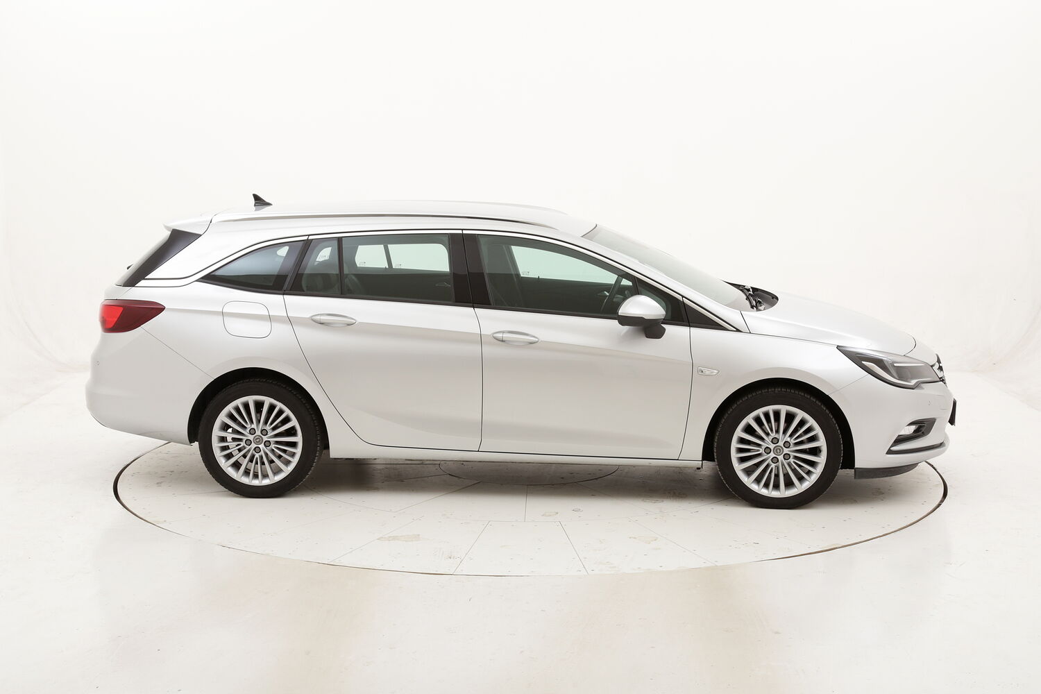 Opel Astra ST Innovation usata del 2019 con 29.359 km