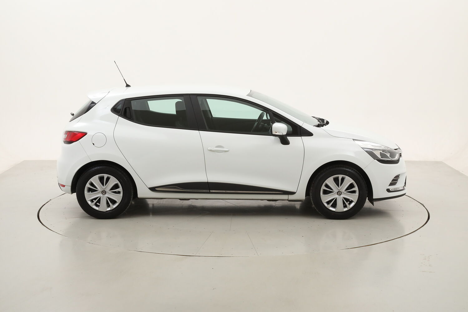 Renault Clio Life GPL usata del 2019 con 22.107 km