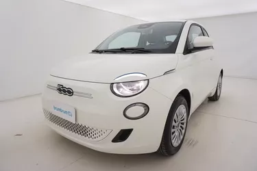 Fiat 500   Elettrico 118CV Automatico Visione frontale