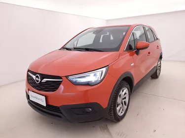 Opel Crossland Innovation AT6 1.5 Diesel 120CV Automatico Visione frontale