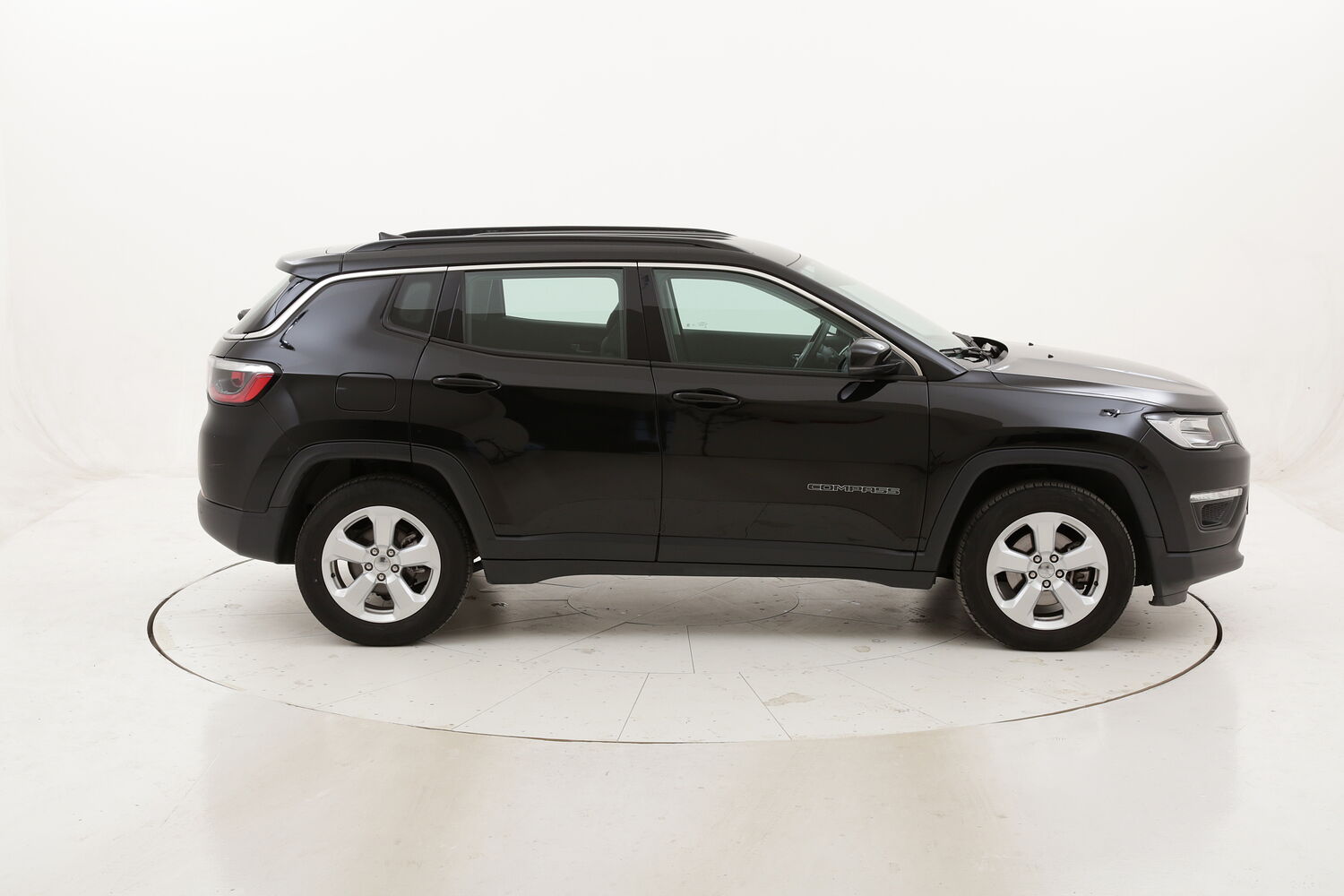 Jeep Compass Longitude usata del 2019 con 104.894 km