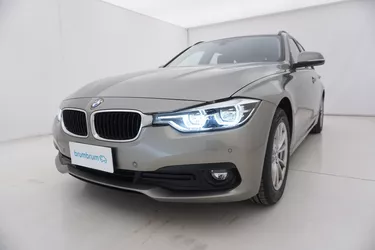 BMW Serie 3 320d Touring Business Advantage 2.0 Diesel 190CV Automatico Visione frontale