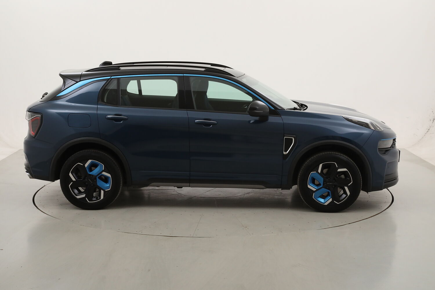 Lynk&co 01 HEV 01 usata del 2022 con 46.083 km
