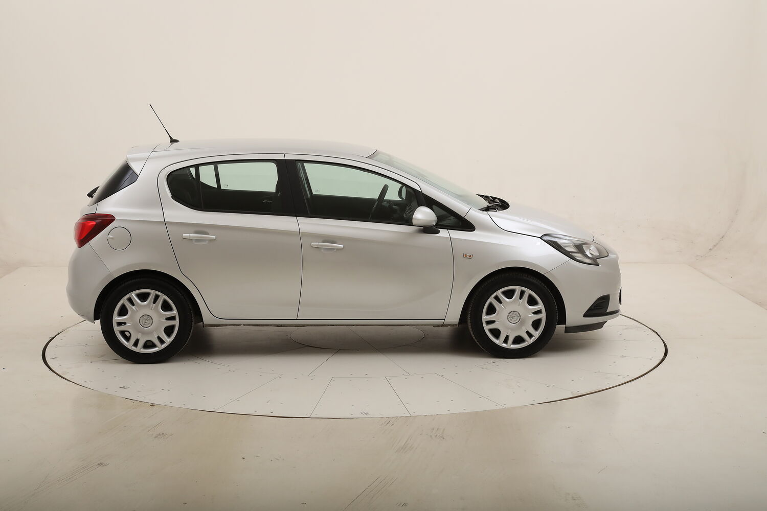 Opel Corsa Advance GPL usata del 2018 con 57.244 km