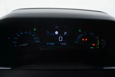 Peugeot 208 Active Pack Elettrico 136CV Automatico Interni