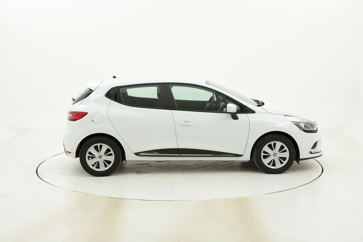 Renault Clio Business usata del 2018 con 63.921 km