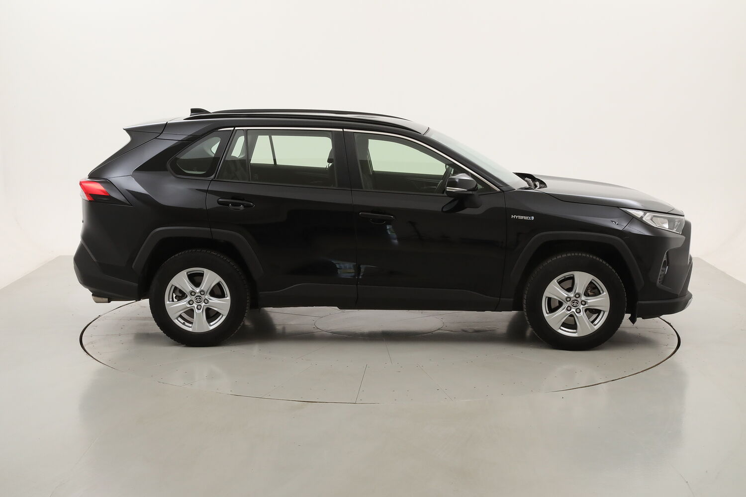 Toyota RAV4 Hybrid Business usata del 2020 con 92.905 km