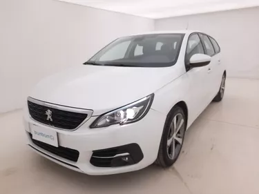 Peugeot 308 SW Active EAT8 1.5 Diesel 131CV Automatico Visione frontale
