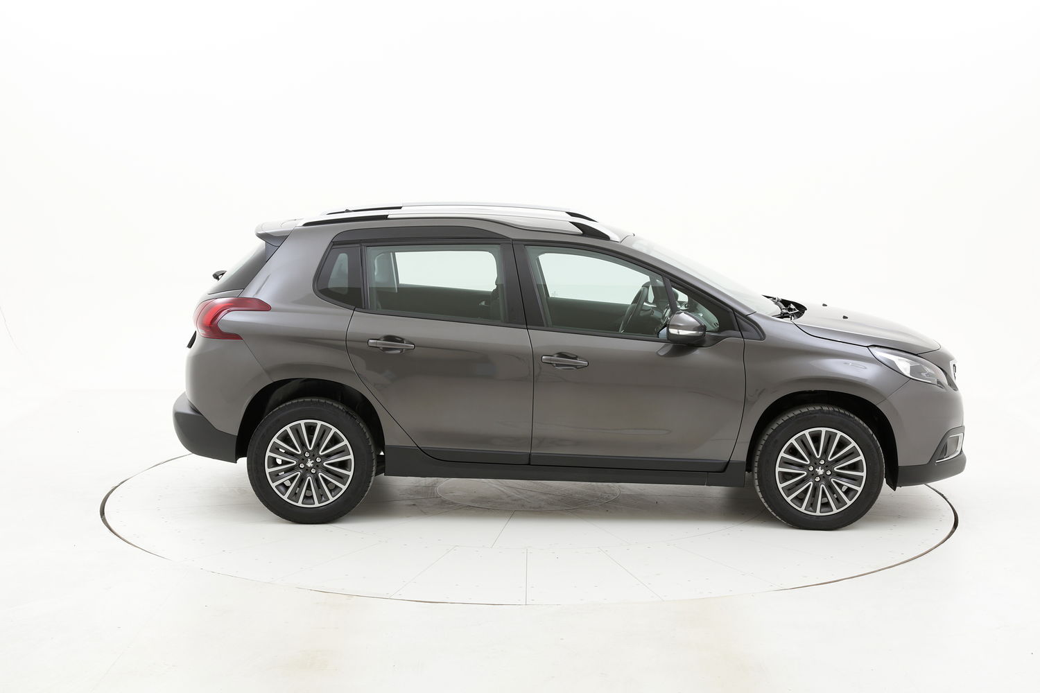 Peugeot 2008 usata del 2019 con 15.601 km
