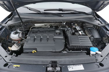Volkswagen Tiguan Vano motore Vano motore di Volkswagen Tiguan