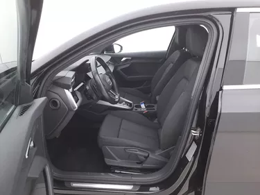 Audi A3 Sedan Business Advanced S tronic 1.5 Mild Hybrid 150CV Automatico Sedili