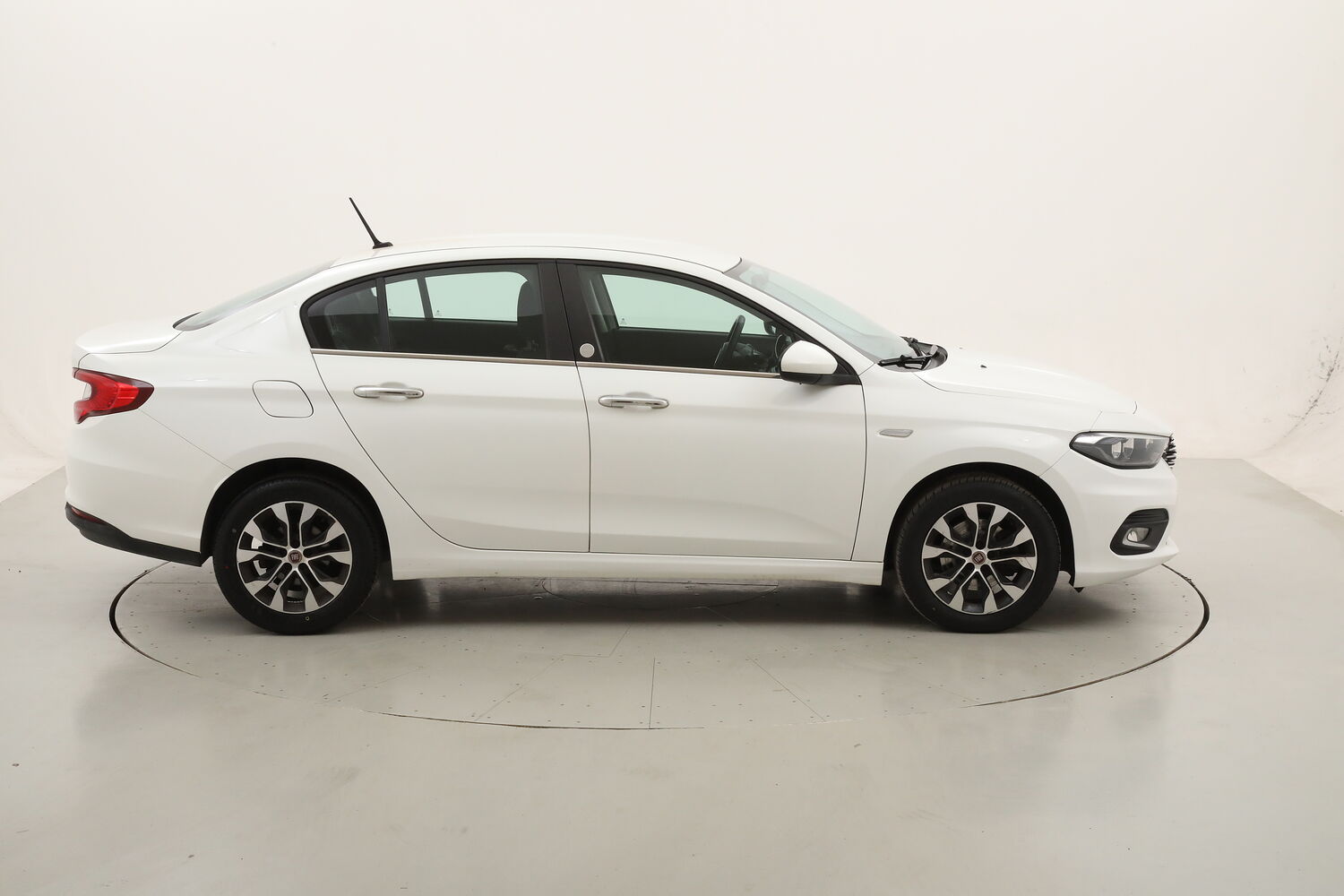 Fiat Tipo Mirror - 4 porte usata del 2020 con 121.528 km