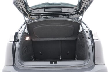 Bagagliaio di Opel Crossland