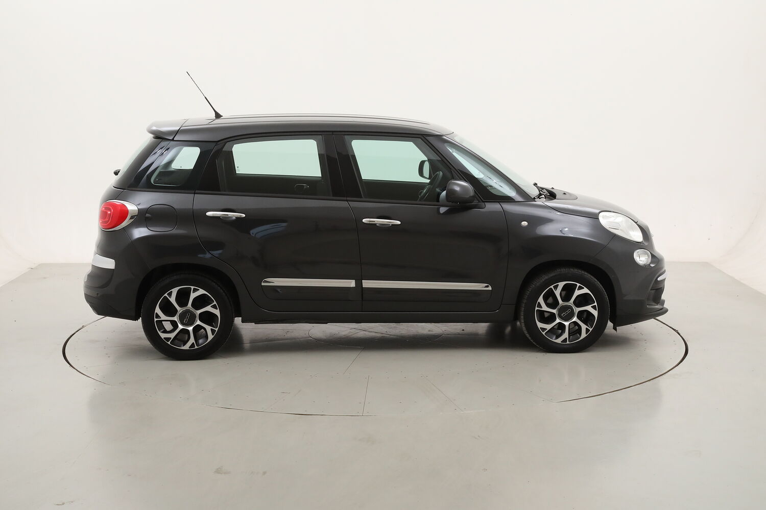 Fiat 500L Pop Star usata del 2018 con 115.327 km