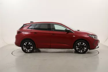 Opel Grandland Business Elegance AT8 1.5 Diesel 131CV Automatico Opel Grandland Business Elegance AT8 1.5 Diesel 131CV Automatico