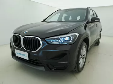 BMW X1 20d xDrive Business Advantage 2.0 Diesel 190CV Automatico Visione frontale