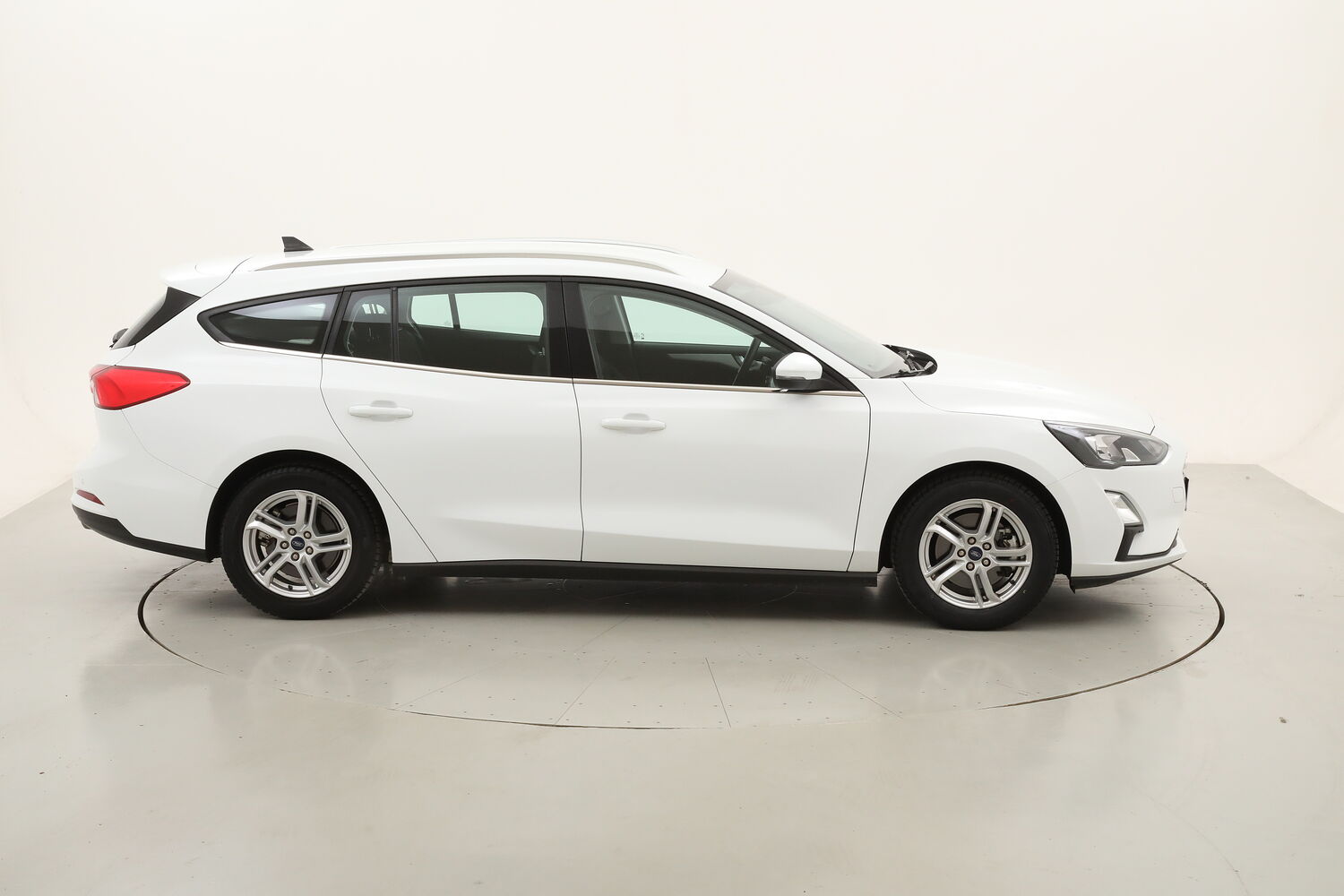 Ford Focus SW Business usata del 2021 con 104.295 km