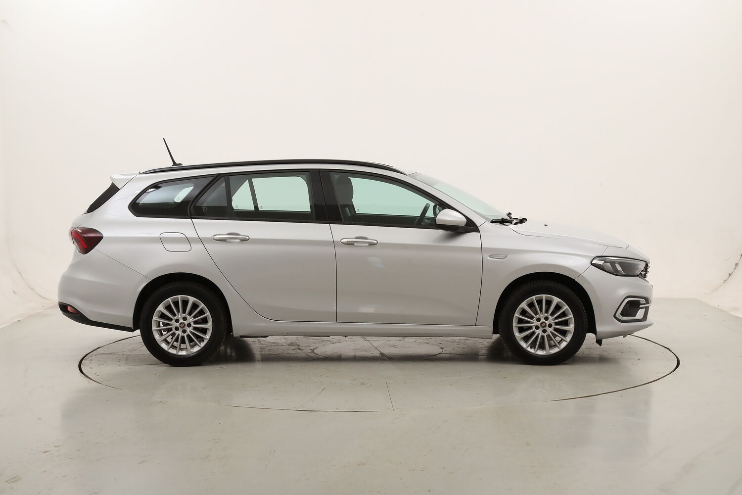 Fiat Tipo SW Business usata del 2022 con 114.282 km