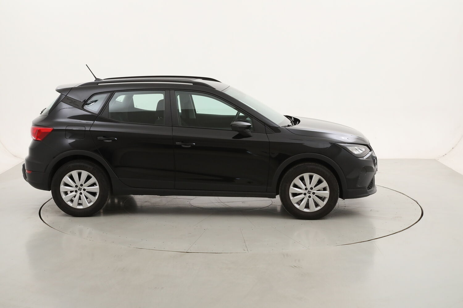 Seat Arona Style usata del 2023 con 21.608 km