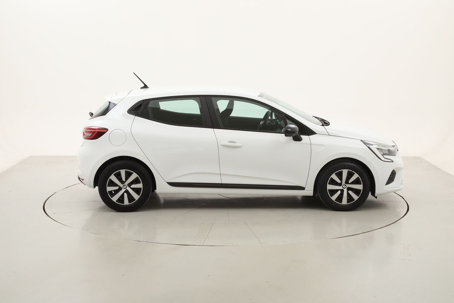 Renault Clio Equilibre usata del 2023 con 38.564 km
