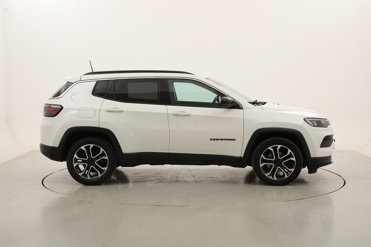 Jeep Compass T4 2WD Limited usata del 2022 con 70.123 km