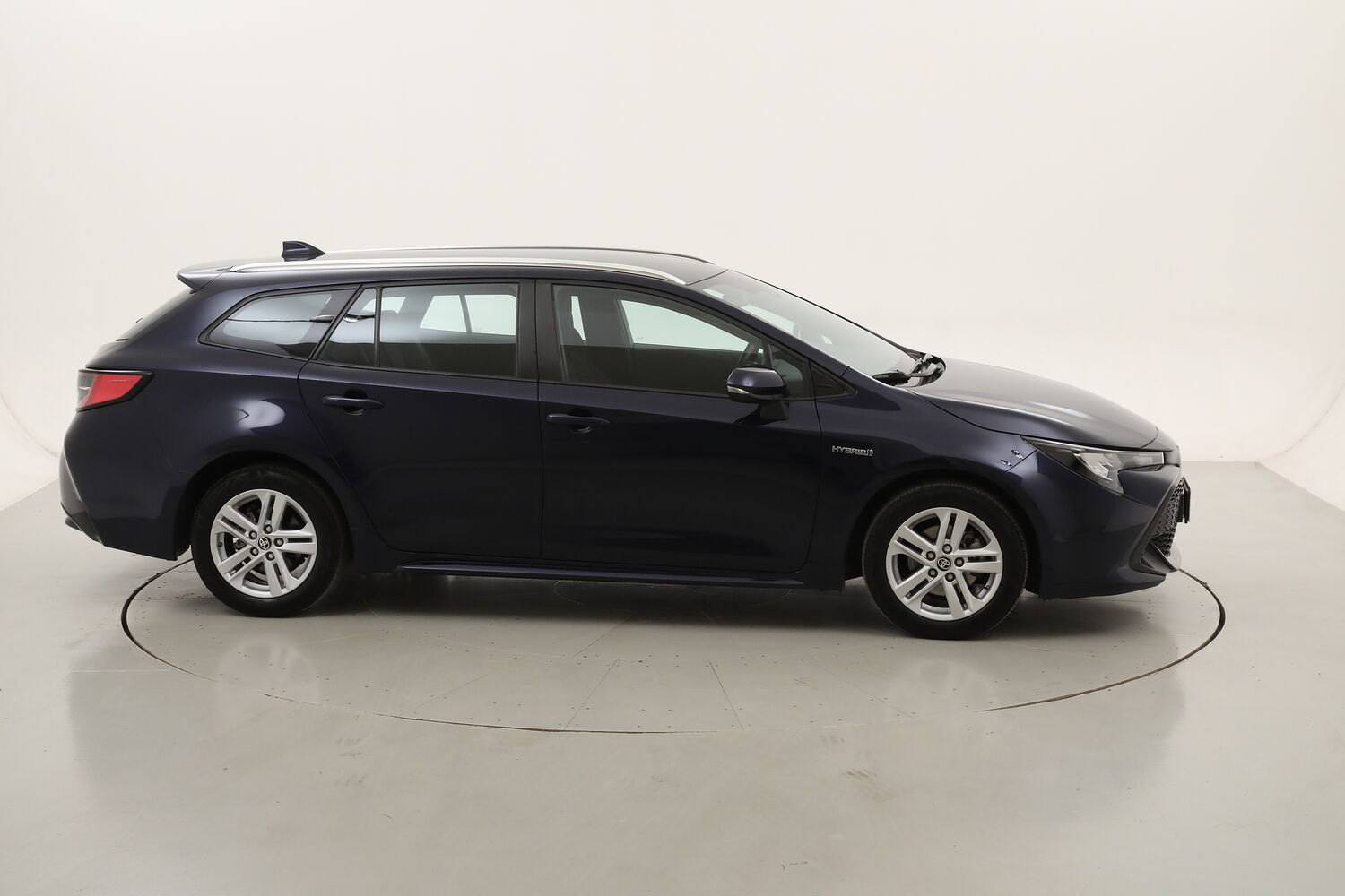 Toyota Corolla TS Hybrid Business usata del 2021 con 40.280 km