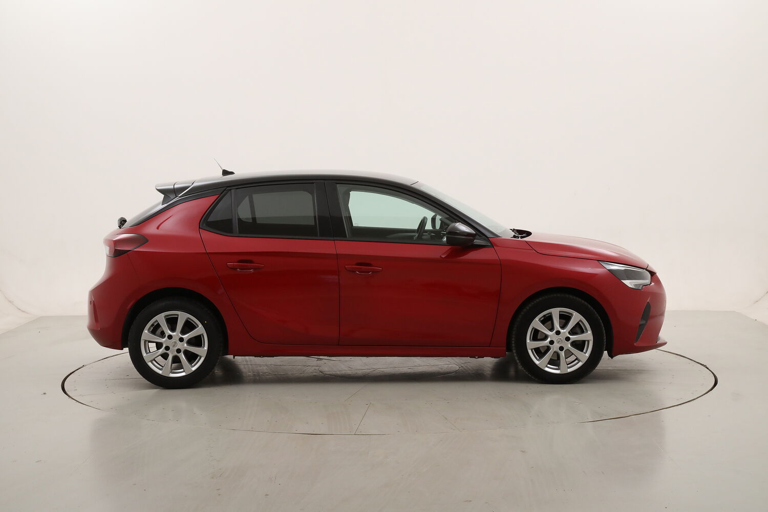 Opel Corsa Edition usata del 2021 con 39.246 km