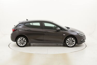 Opel Astra Business Premium usata del 2016 con 94.304 km