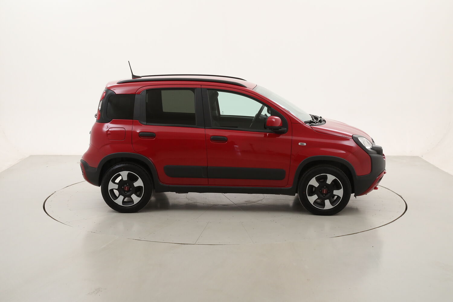 Fiat Panda Hybrid Cross usata del 2024 con 20.168 km