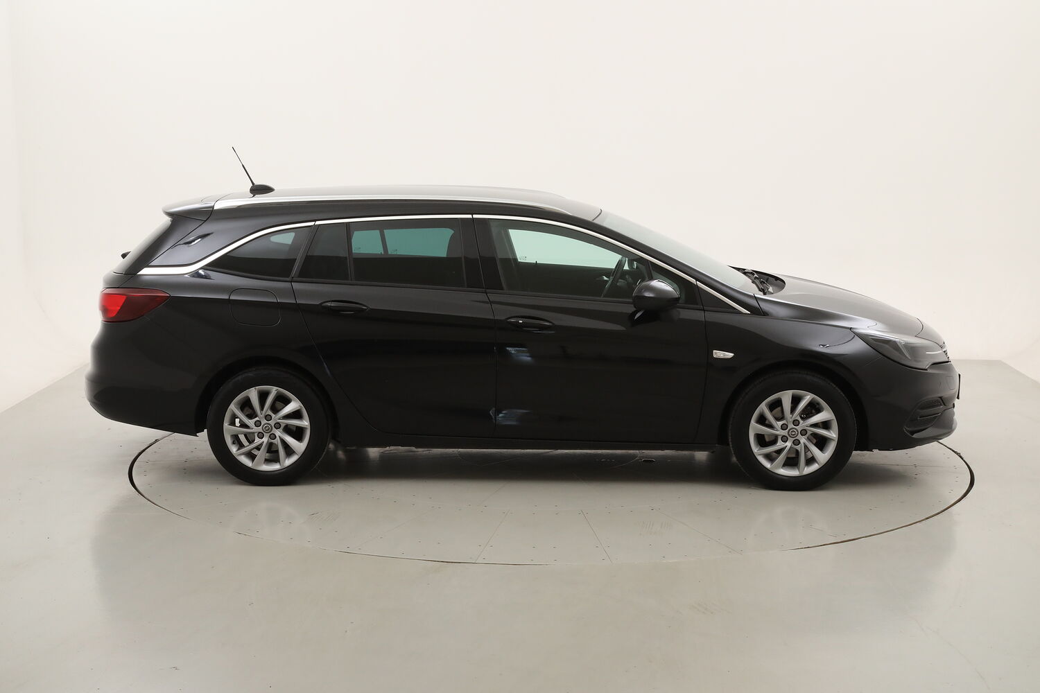 Opel Astra ST Business Elegance AT9 usata del 2021 con 60.297 km
