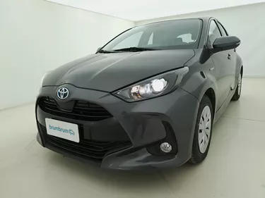 Toyota Yaris Hybrid Business 1.5 Full Hybrid 116CV Automatico Visione frontale
