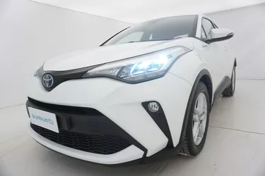 Toyota C-HR Hybrid Business 1.8 Full Hybrid 122CV Automatico Visione frontale