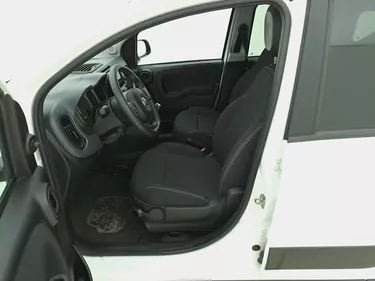 Fiat Panda Hybrid Cross 1.0 Mild Hybrid 69CV Manuale Sedili
