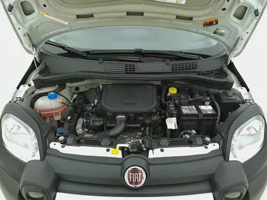Fiat Panda Hybrid Cross 1.0 Mild Hybrid 69CV Manuale Vano motore